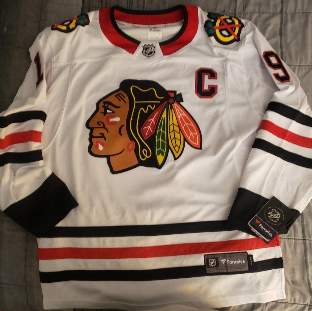 Fanatics Chicago Blackhawks Hockey Jersey  size Large